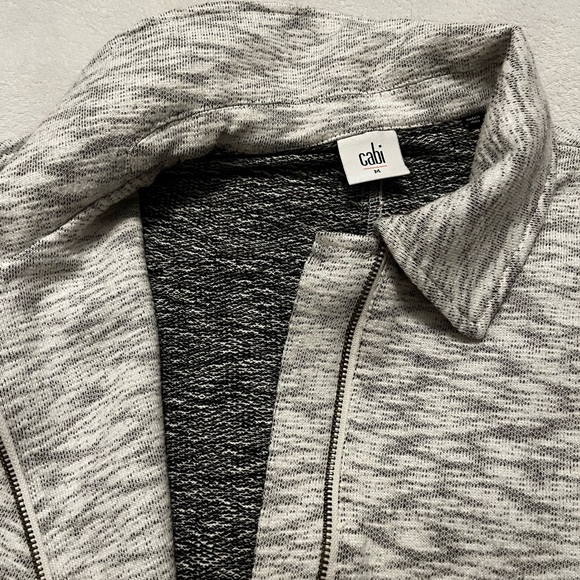 Cabi Women's Heathered Gray Neo Jacket Front Zip Style #5102 Size Medium - Picture 3 of 6